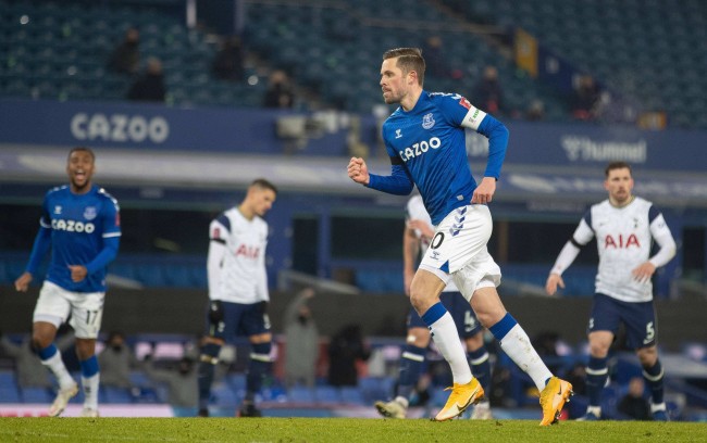 于其他位置 于其他位置